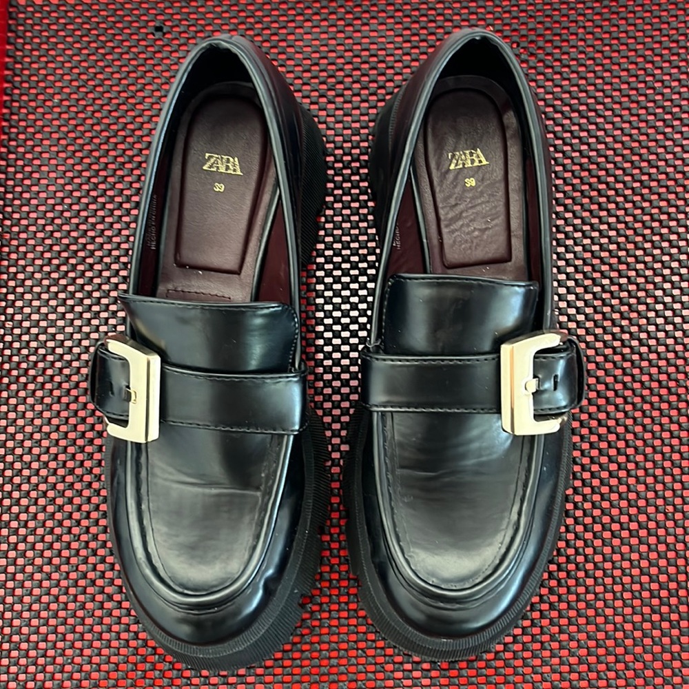 Zara Buckle Lug Shoe Chunky Loafer